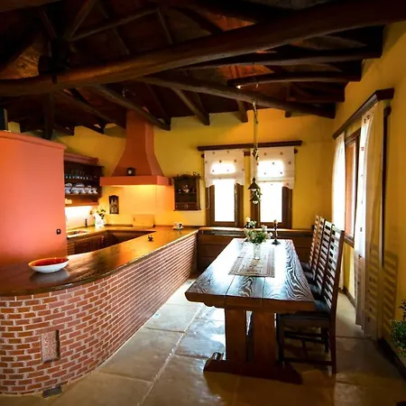 Great Villa 2 Cypresses 4 Bedrooms Private Pool Aghios Georgios ヴィラ ピリオ山