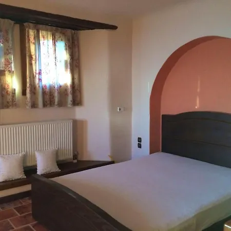 Great Villa 2 Cypresses 4 Bedrooms Private Pool Aghios Georgios ピリオ山